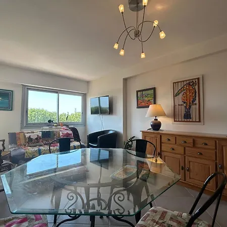 With View Quiet And Comfort In Lägenhet *